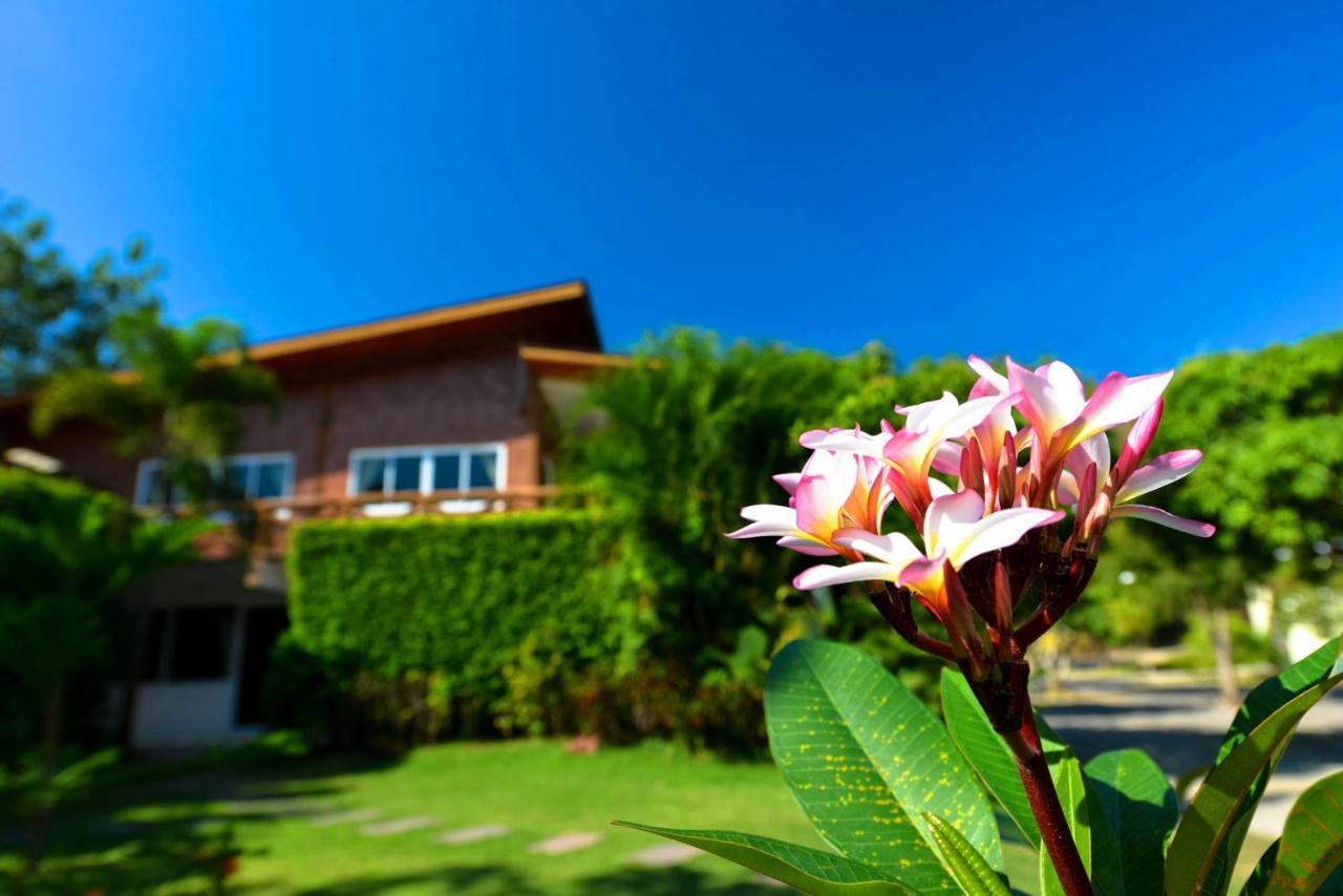 Theerama Cottage Suan Phueng Eksteriør bilde